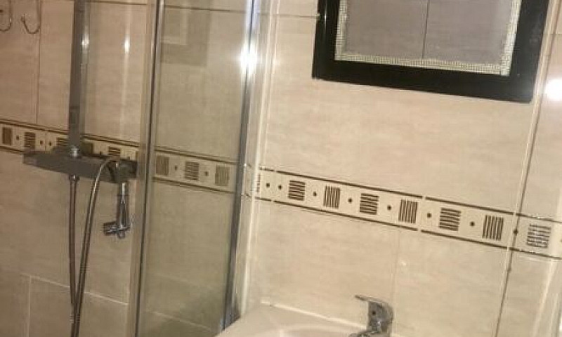 Lovely Two Bedroom F...