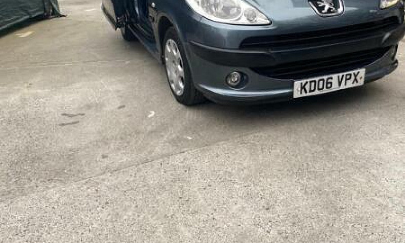 Peugeot 1007 1.6Ltr ...