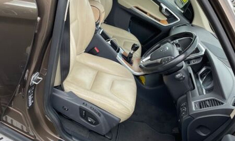 2016 Volvo Xc60 Se L...