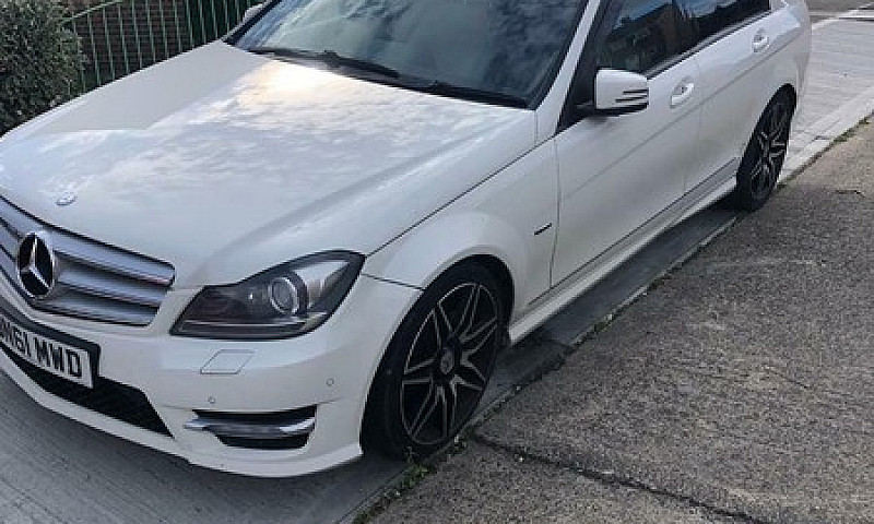 Mercedes C200 Amg Li...