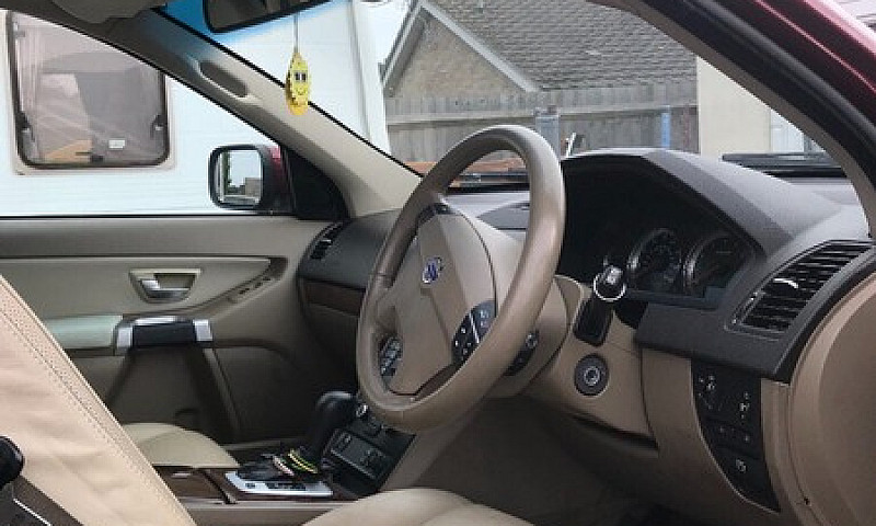 Xc 90 Estate ...
