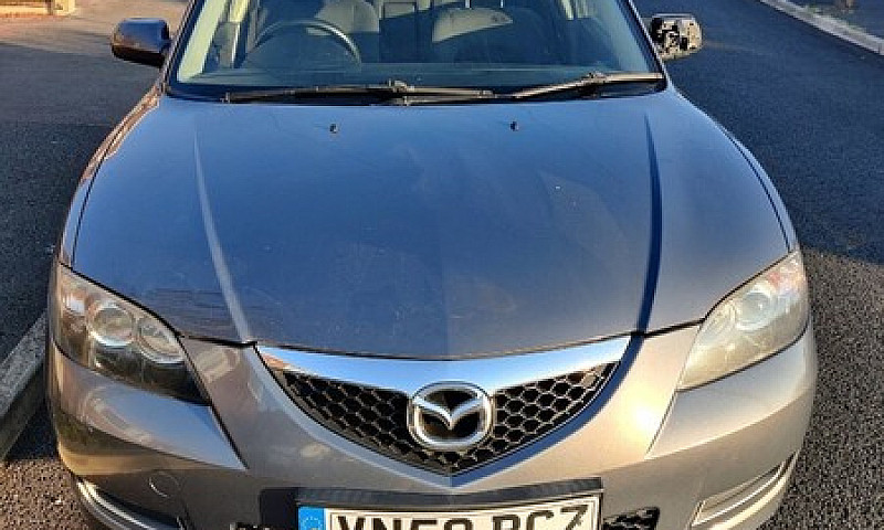 Mazda 3 Saloon 2009...