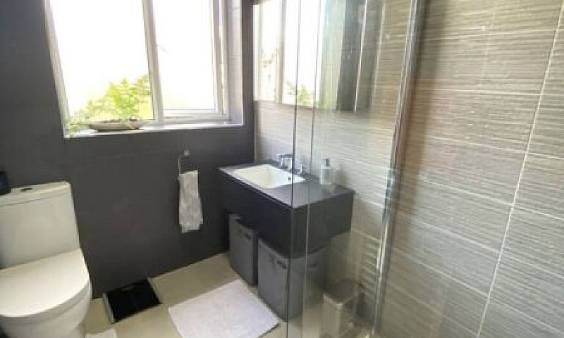 13 Eton Road *****Ne...