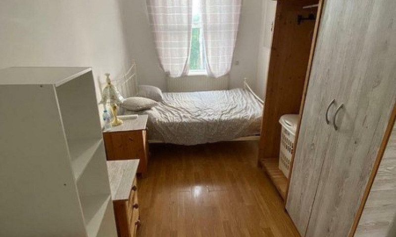 1 Bedroom Flat...