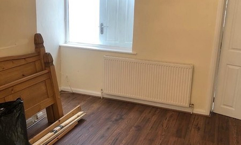 Spacious 2 Bed House...
