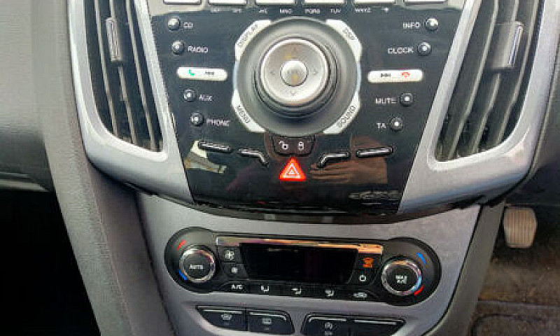 Ford Focus Titanium ...