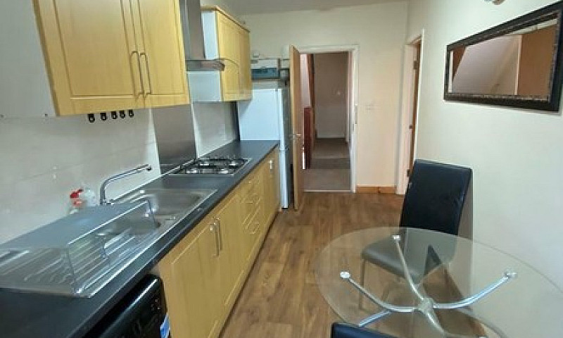 Studio Flat To Rent ...