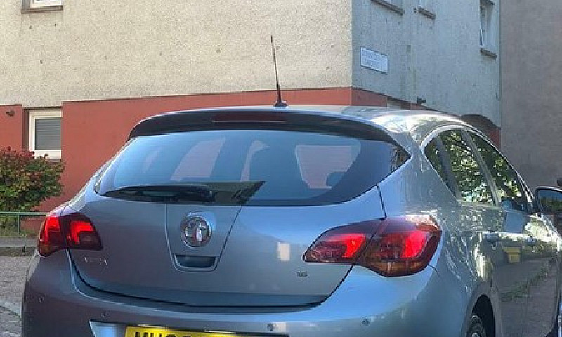 Vauxhall Astra Elite...