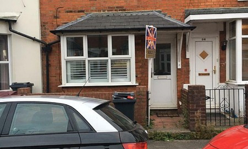 3 Bed Terrace House ...