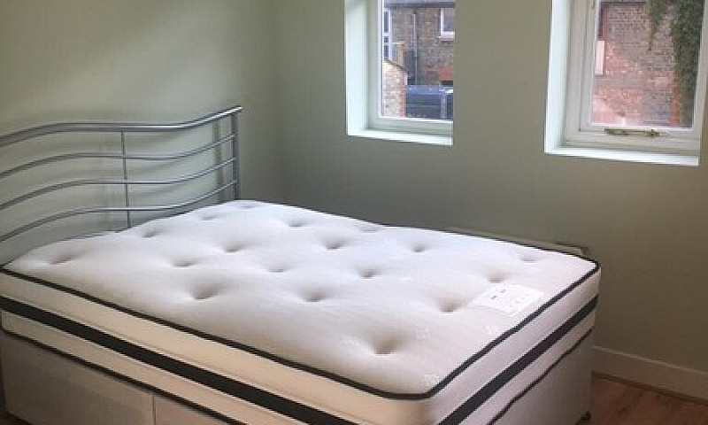 One Bedroom Flat In ...