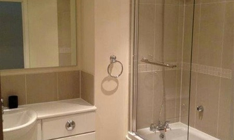 One Bedroom Flat For...