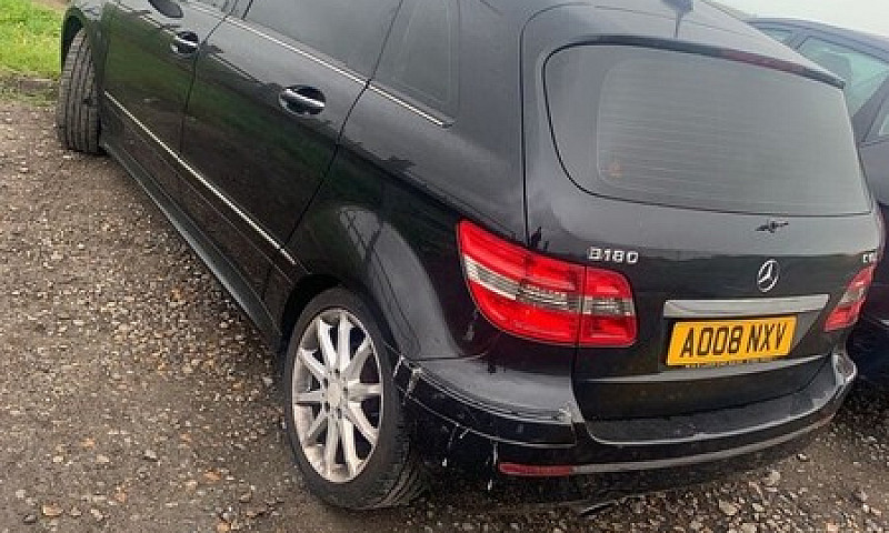Mercedes-Benz B Clas...
