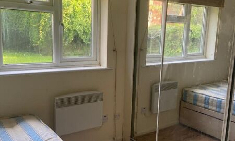 1 Bed Flat Plaistow ...