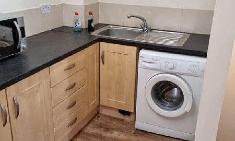 1 Bedroom Townhouse ...