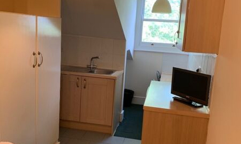 Studio Belsize Park ...