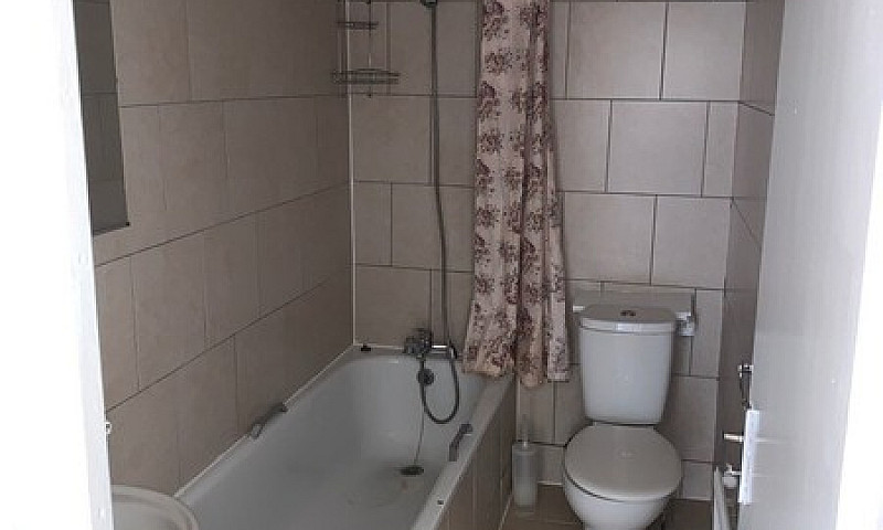 Newly Refurbished 2 ...