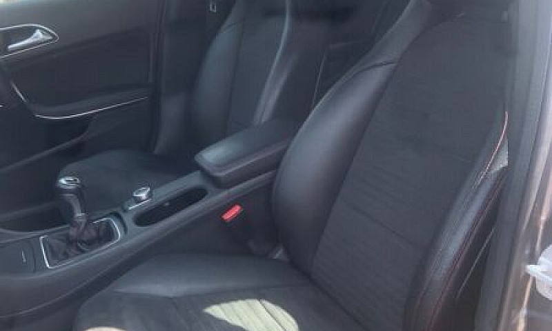 Mercedes-Benz, A Cla...