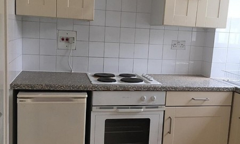 Lovely One-Bedroom A...