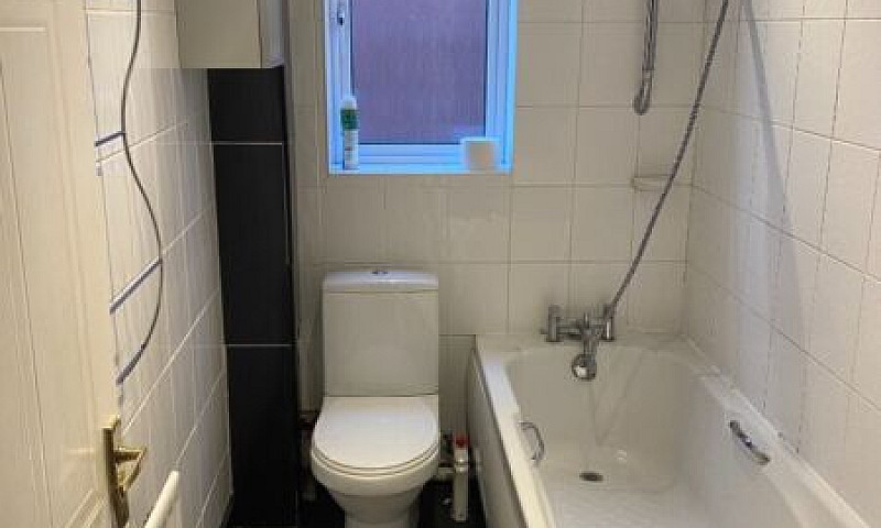 Spacious One Bed Gro...