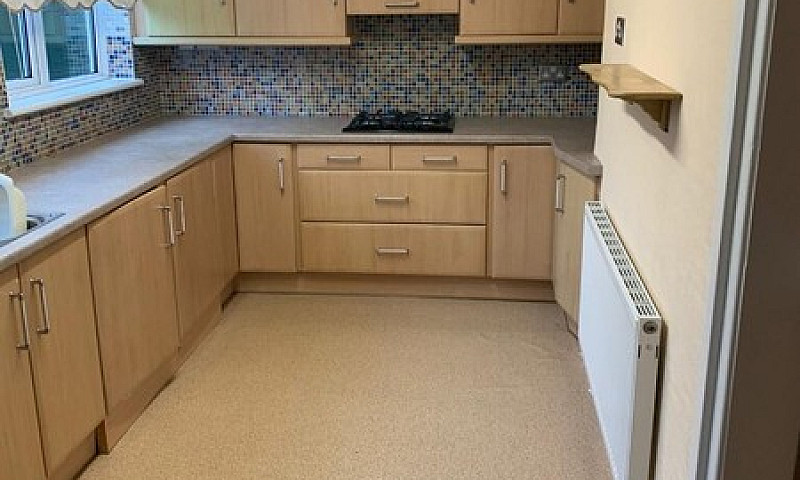 Beautiful 2 Bed Flat...