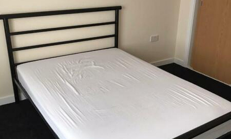 2 Bed Flat ...