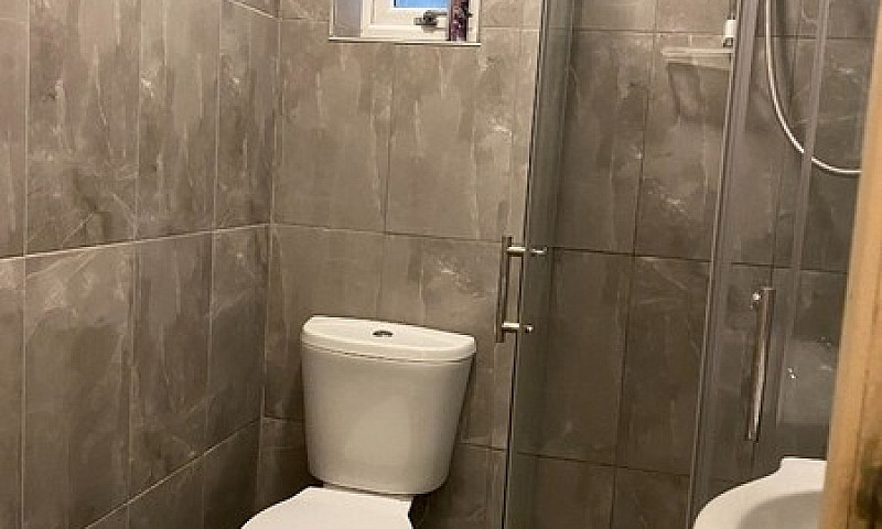 Stunning 2 Bedrooms ...