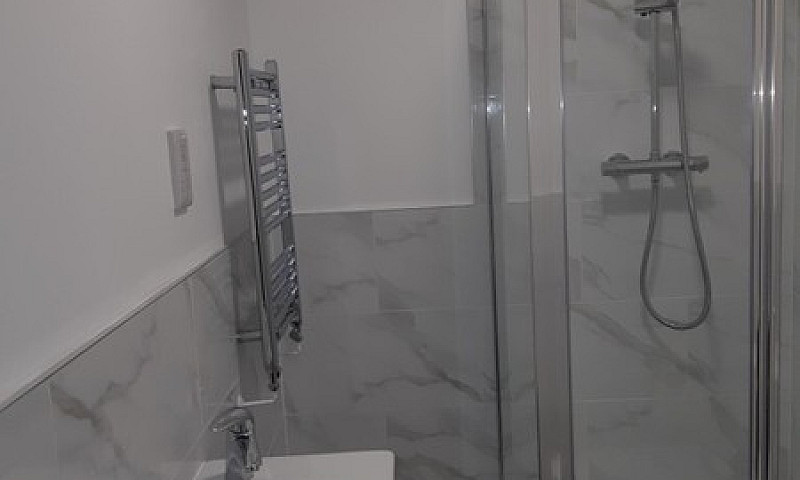 Stunning Newly Built...