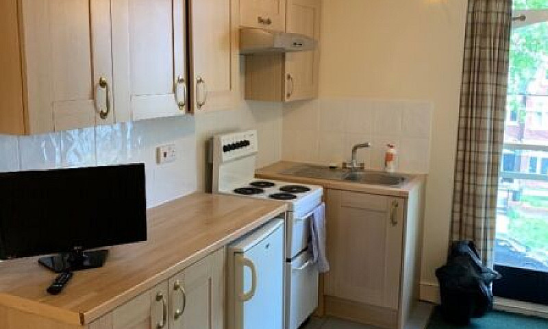 Studio Belsize Park ...