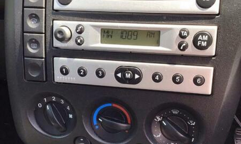 Ford Fiesta Zetec 13...