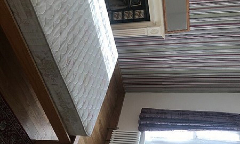 Double Room To Let N...