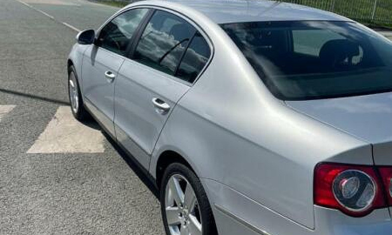 Volkswagen Passat ...