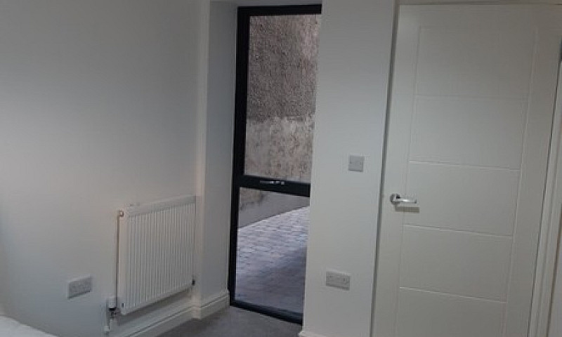 Stunning Newly Built...