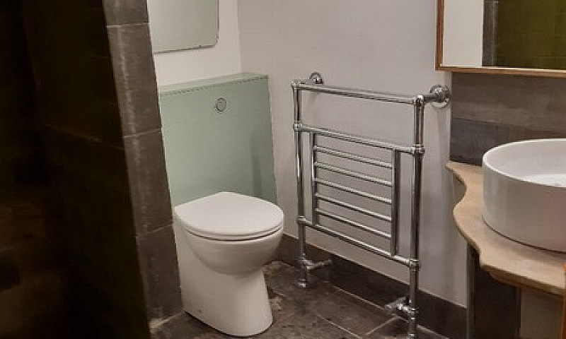 Lovely Spacious Flat...