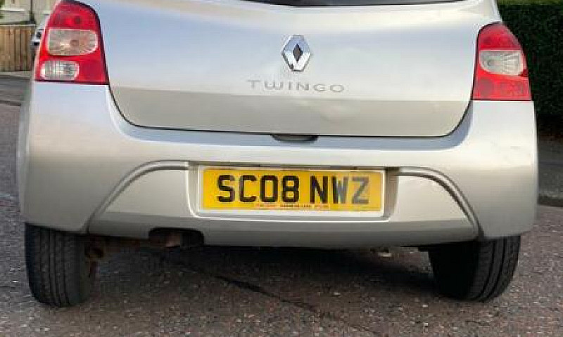 Renault Twingo ...