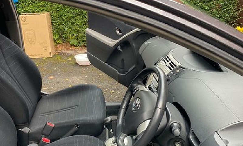 2008 Toyota Yaris Au...
