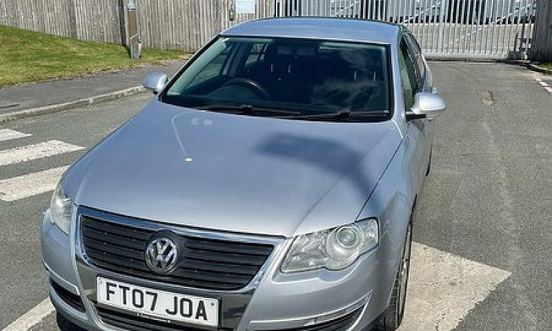 Volkswagen Passat ...