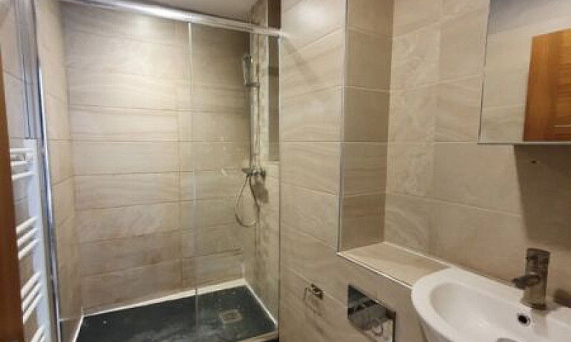 Studio Flat To Rent...