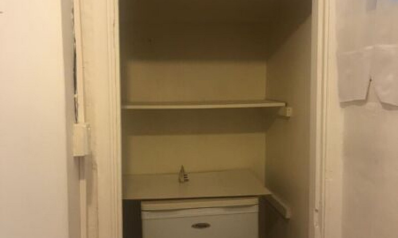 Studio Flat To Rent ...