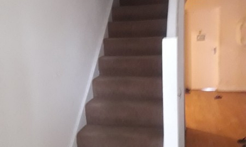 £600 Per Month Large...