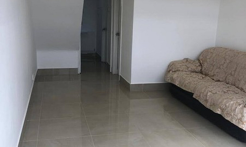 3 Bedroom Flat With ...