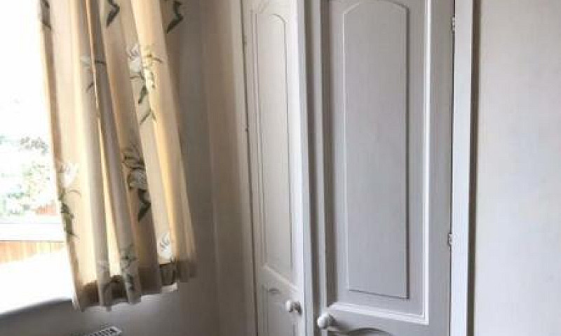 Room For Rent...