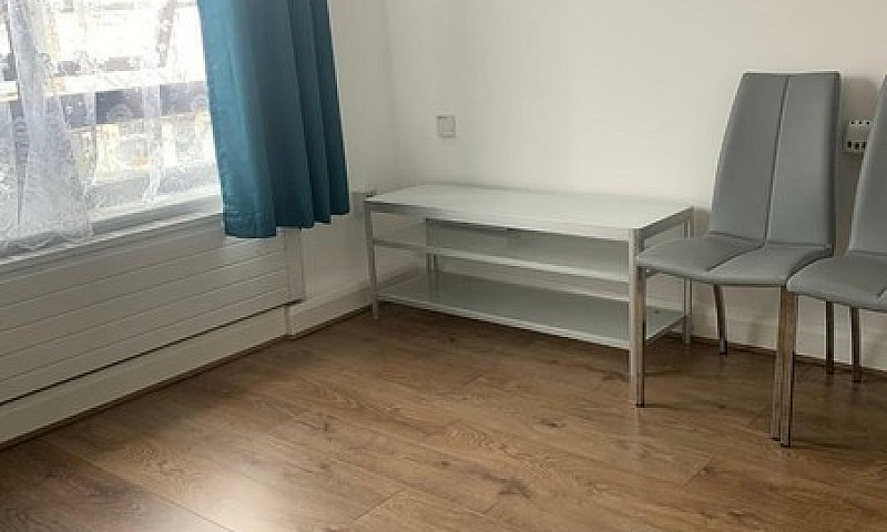 Beautiful 1Bedroom S...
