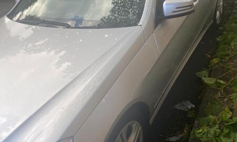Mercedes-Benz, E Cla...