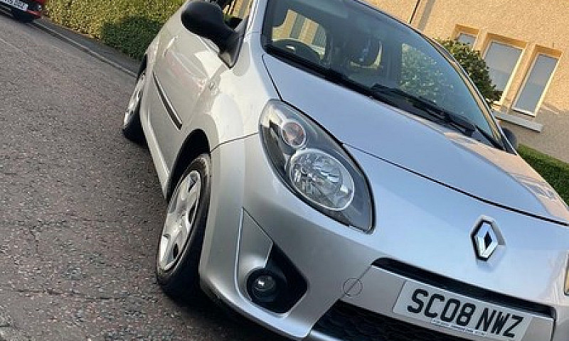 Renault Twingo ...