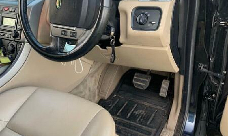 Range Rover Sport ...