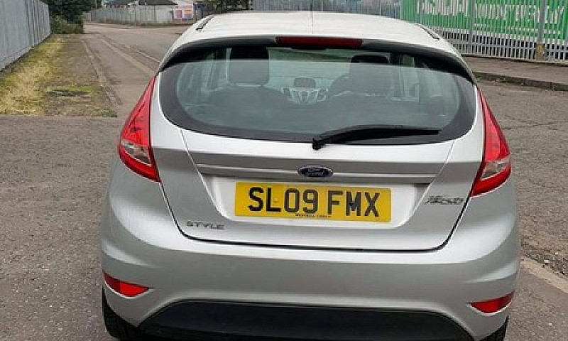 2009 Ford Fiesta 1.2...