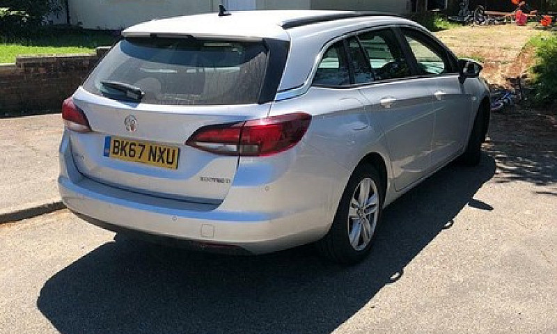 Vauxhall Astra Estat...