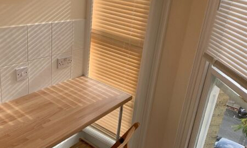 Studio Swiss Cottage...