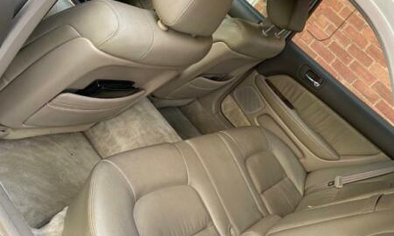 Lexus Ls 400...
