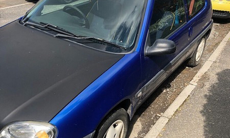 Citroen Saxo...